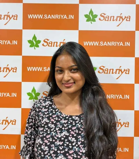 Portrait of Shruti Sah